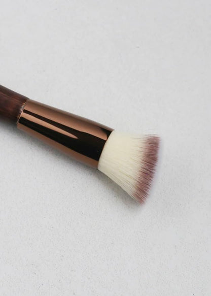 CALA BAMBOO DOUBLE ENDED CONTOUR & BRONZER BRUSH